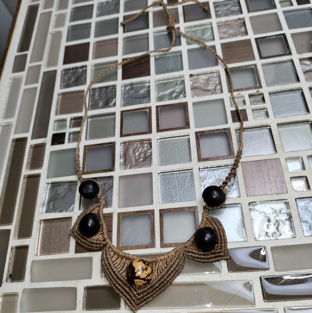Vintage Macrame' necklace